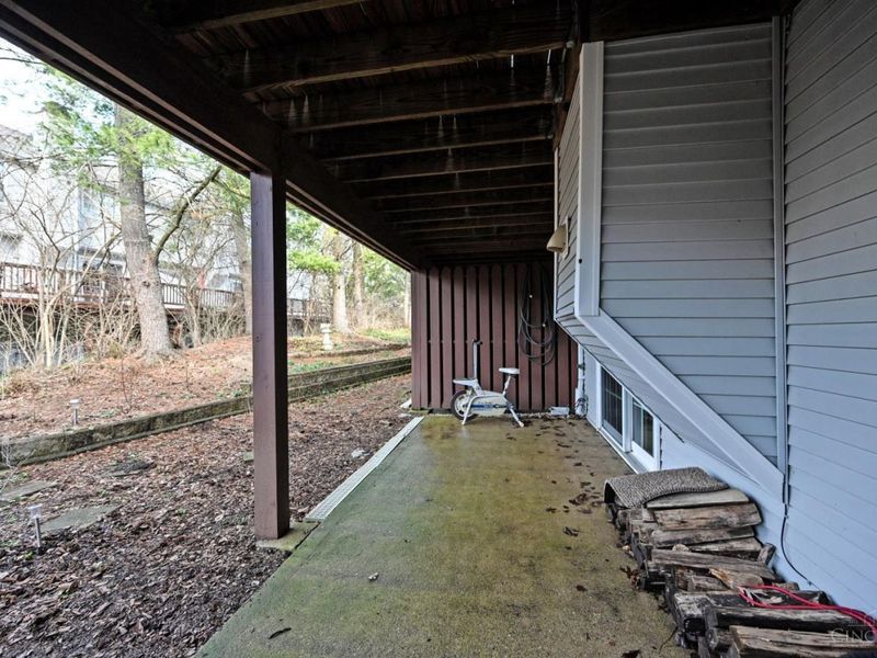 1073 Wittshire Circle, Cincinnati, OH 45255 Photo 40