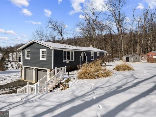 108 RED WELL ROAD , NEW HOLLAND, PA 17557