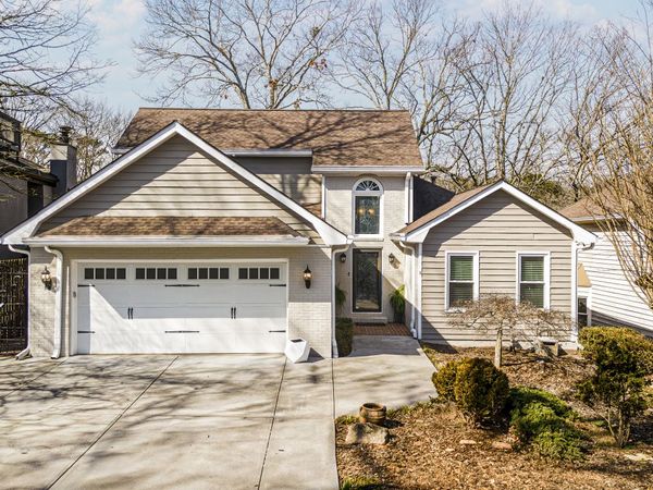 10120 Kinross Road, Roswell, GA 30076