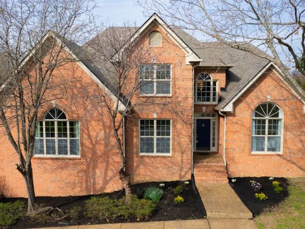 109 Stillwater Trl, Hendersonville, TN 37075