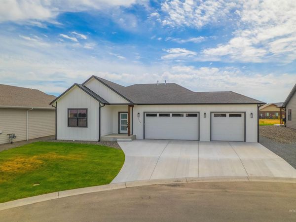 1724 Pathway Court, Lewiston, WA 99403