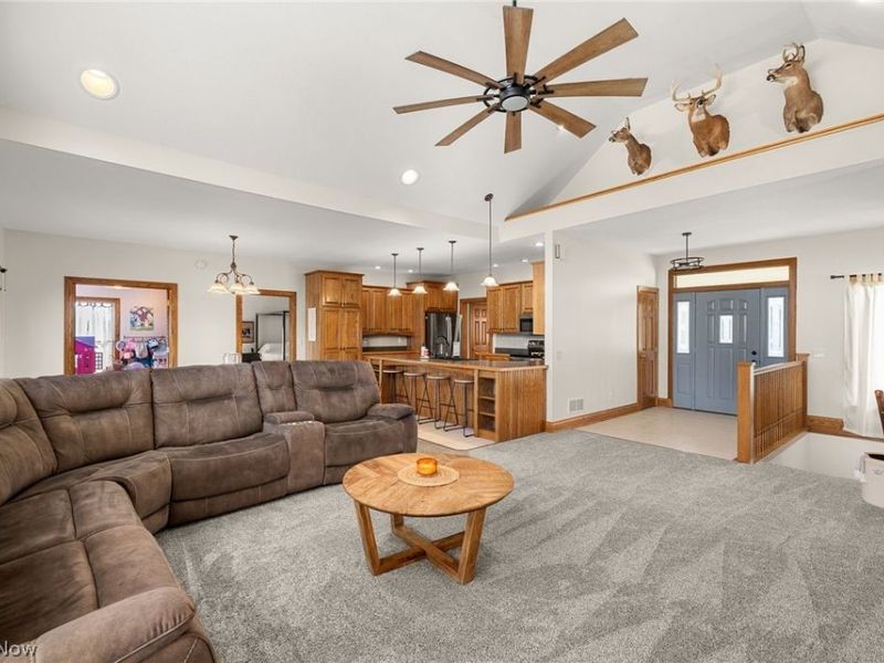 65 S Kniffin Street, Greenwich, OH 44837 Photo 2