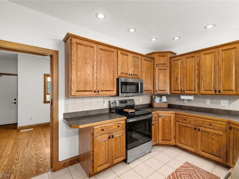 65 S Kniffin Street, Greenwich, OH 44837 Photo 8