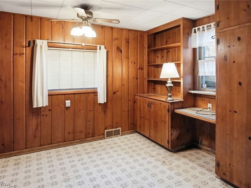 591 Hedden Avenue, Akron, OH 44311 Photo 8