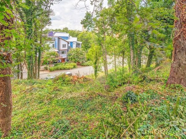 99999 Hazzard Street, Asheville, NC 28801