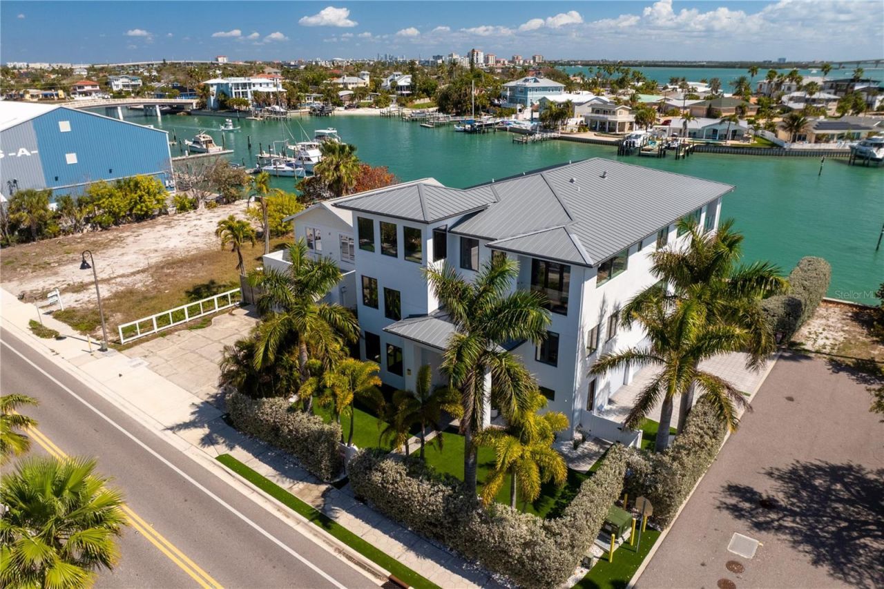 1801 Pass A Grille Way, Saint Pete Beach, FL 33706 Photo