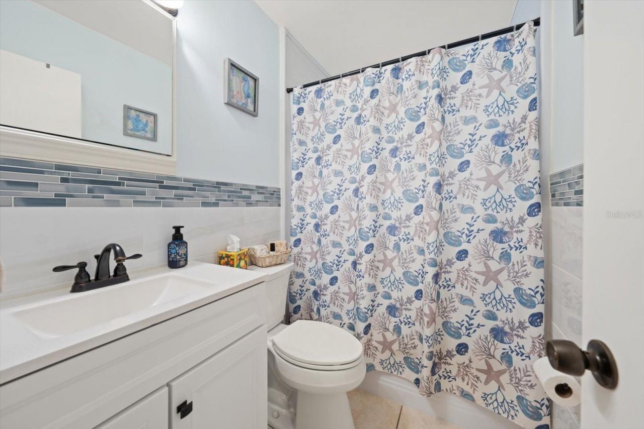 1339 Russell Drive N, Saint Petersburg, FL 33710 Photo