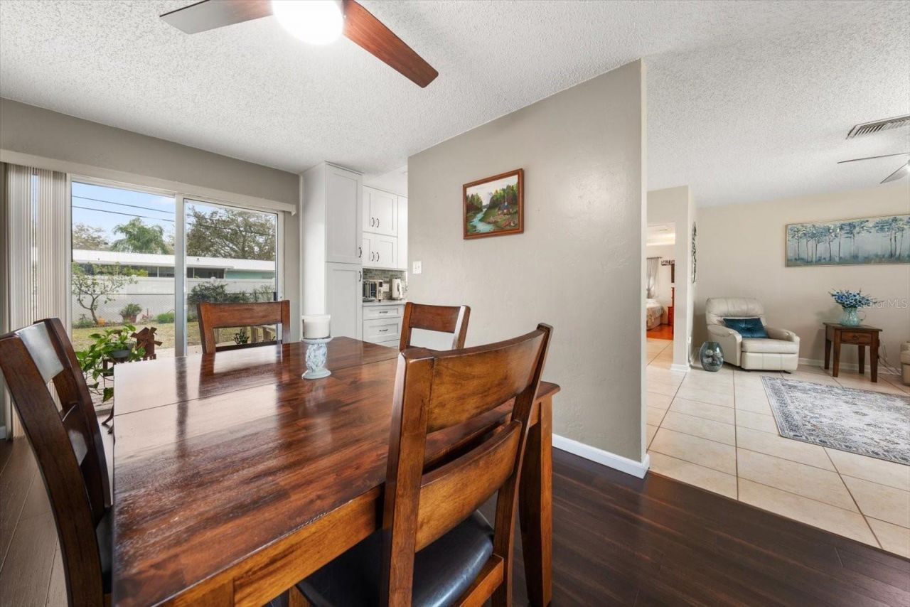 1339 Russell Drive N, Saint Petersburg, FL 33710 Photo