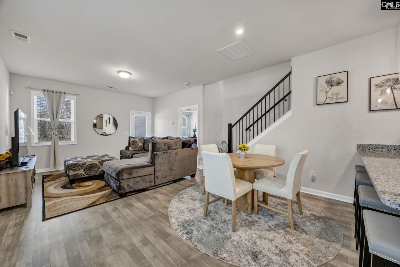 420 Lady Liberty Way Photo 10