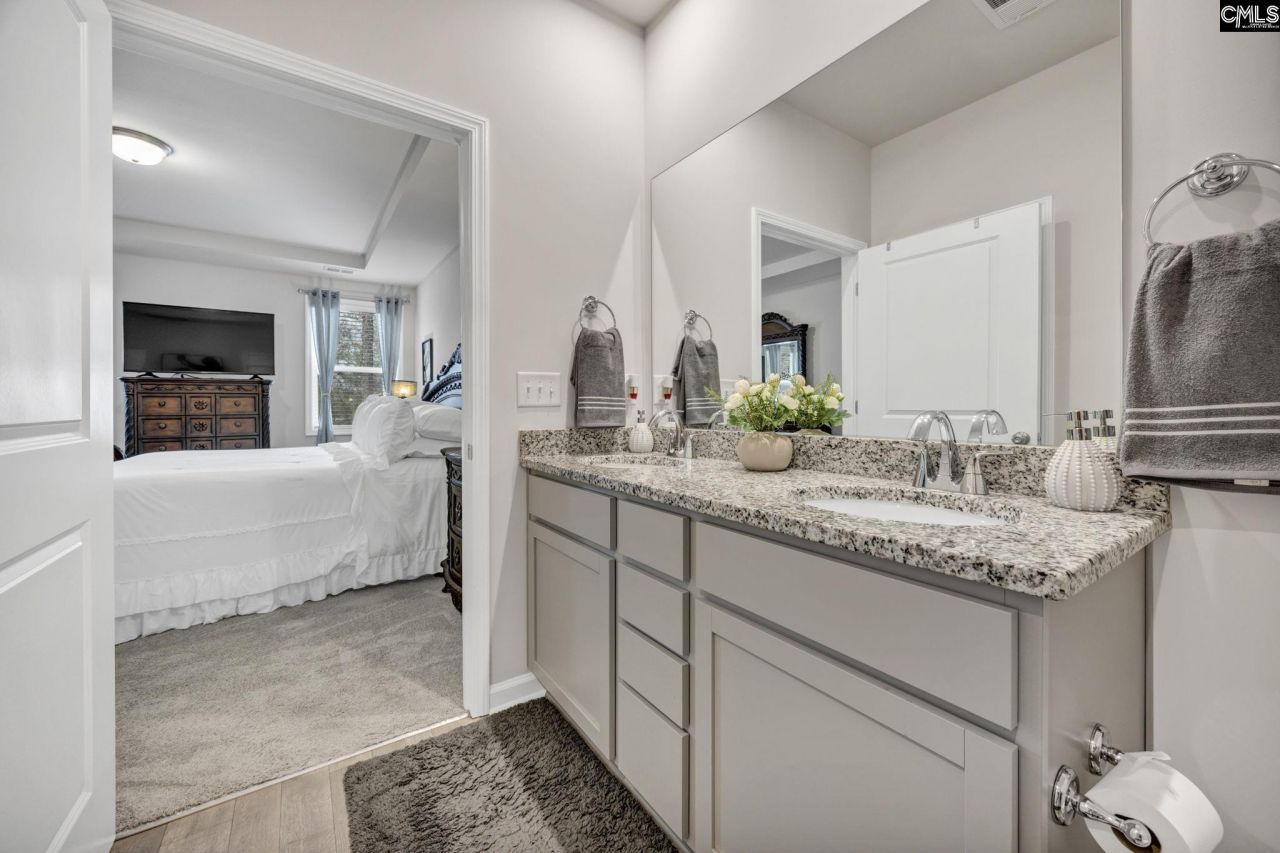 420 Lady Liberty Way Photo 20