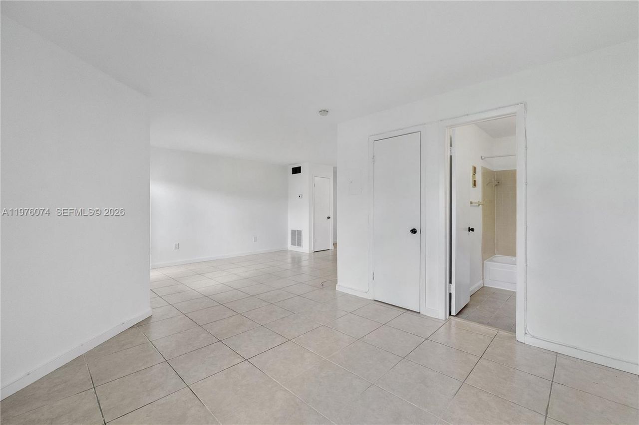 4221 W Mcnab Rd, Unit 43, Pompano Beach, FL 33069 Photo