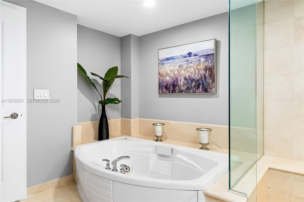 3101 S Ocean Dr, Unit 1206, Hollywood, FL 33019 Photo