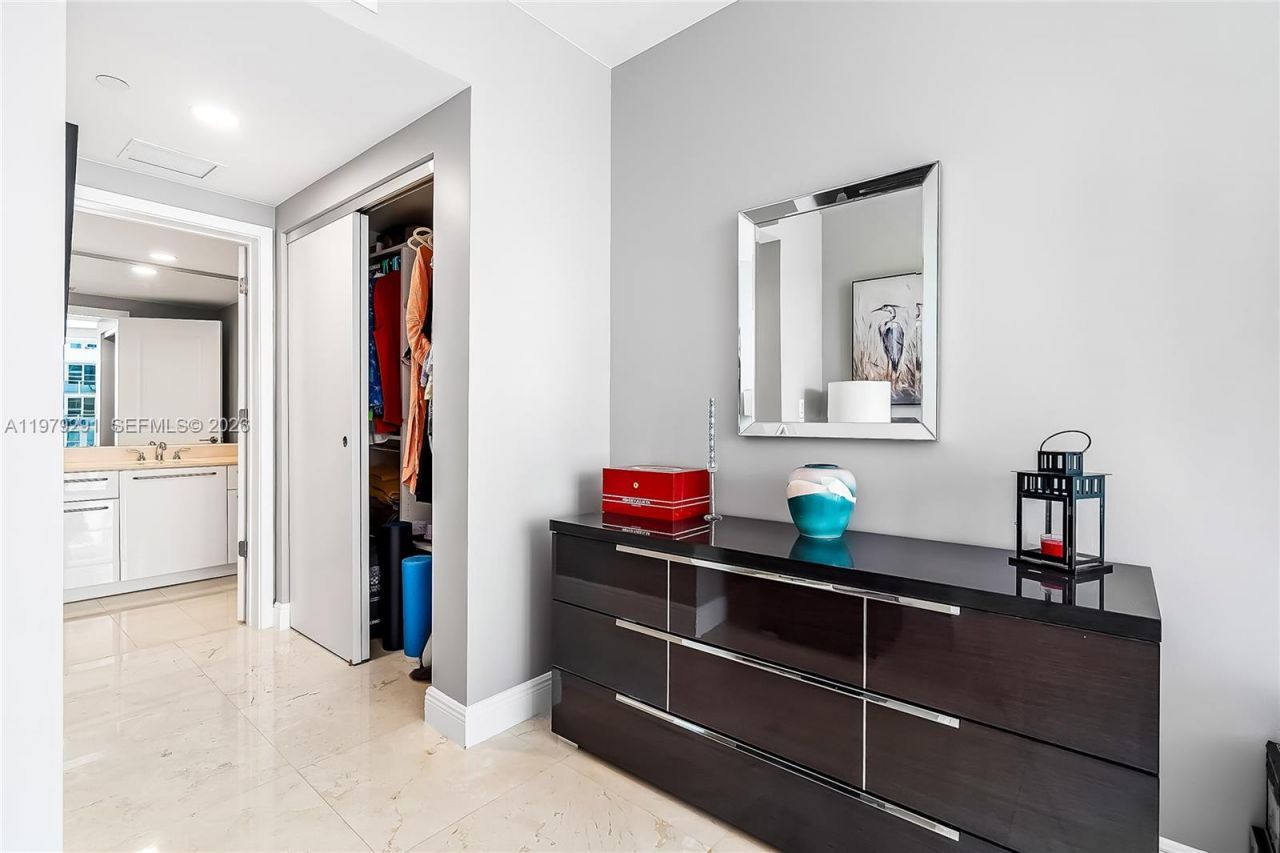 3101 S Ocean Dr, Unit 1206, Hollywood, FL 33019 Photo