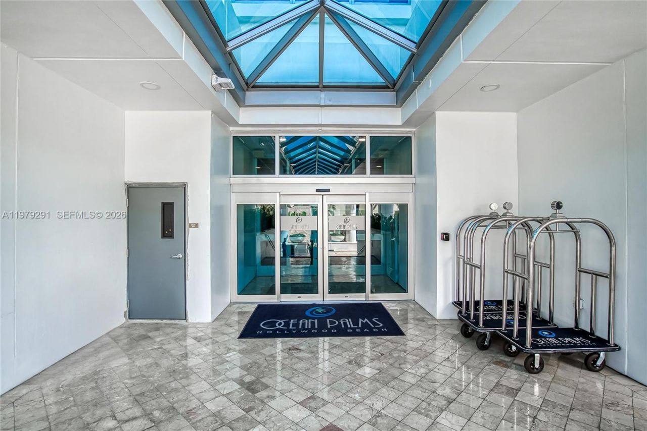 3101 S Ocean Dr, Unit 1206, Hollywood, FL 33019 Photo