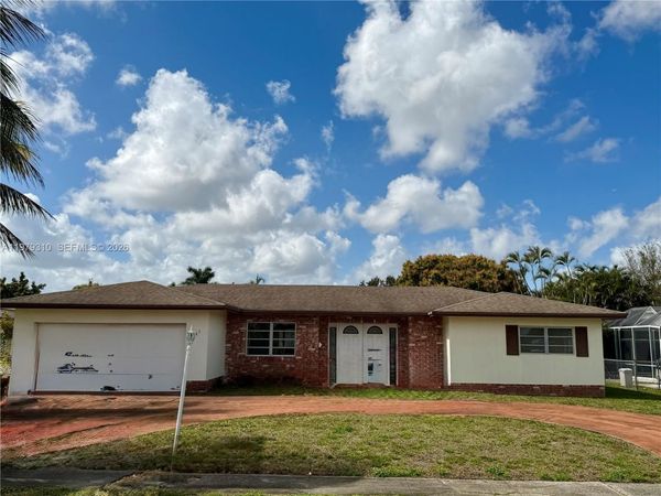 1761 SW 55th Ave , Plantation, FL 33317