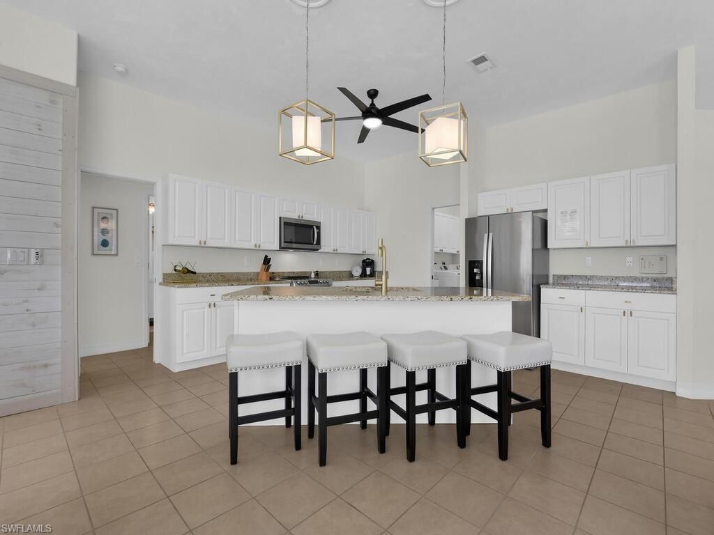 3721 Surfside Blvd, Cape Coral, FL 33914 Photo