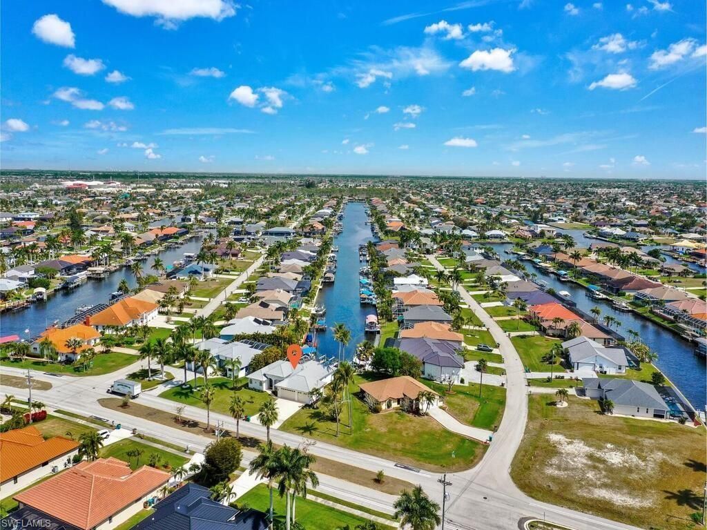 3721 Surfside Blvd, Cape Coral, FL 33914 Photo