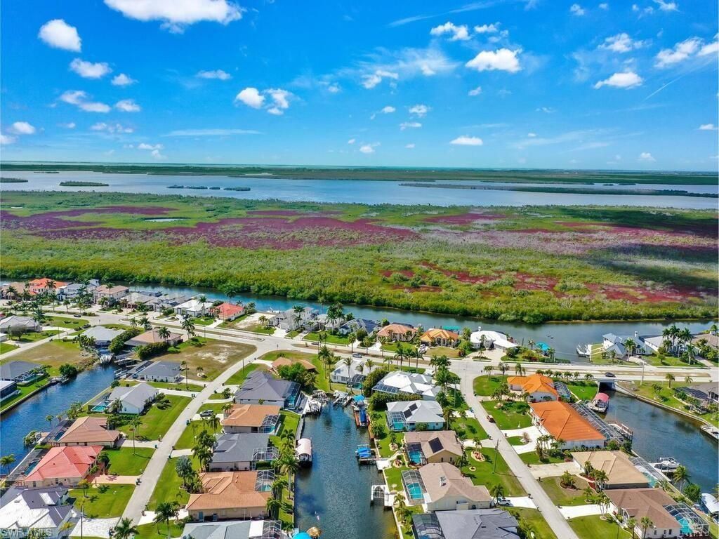 3721 Surfside Blvd, Cape Coral, FL 33914 Photo