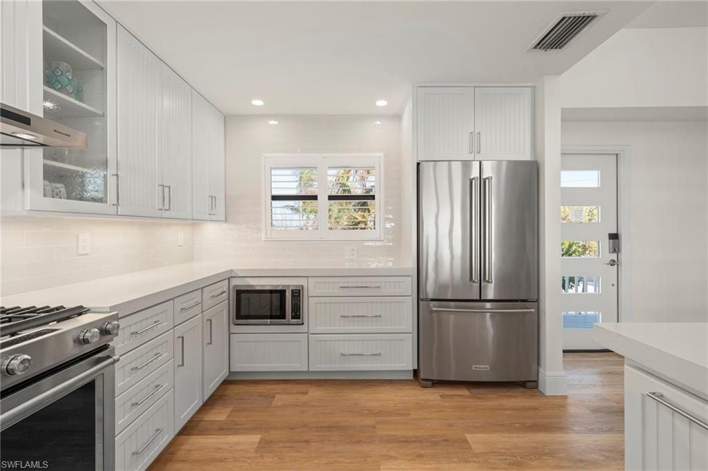 19 Beach Homes , Captiva, FL 33924 Photo