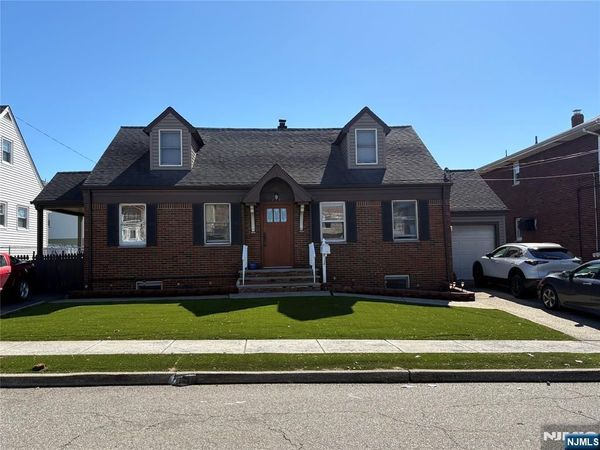 739 Garden Street, CARLSTADT, NJ 07072