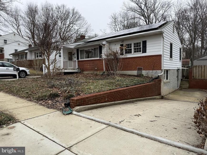 308 Clagett Drive, Rockville, MD 20851 Main Photo