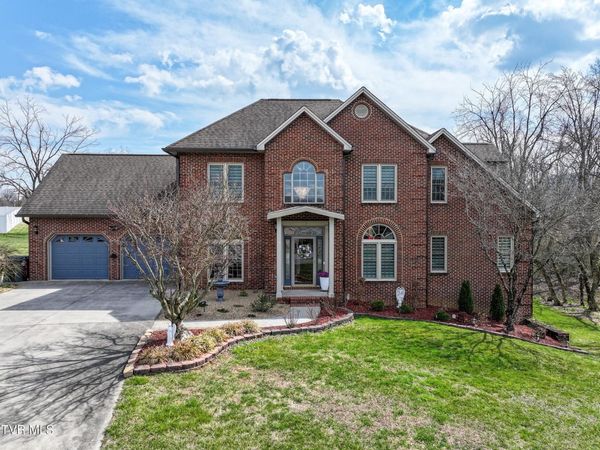 2605 Halifax Drive, Kingsport, TN 37660