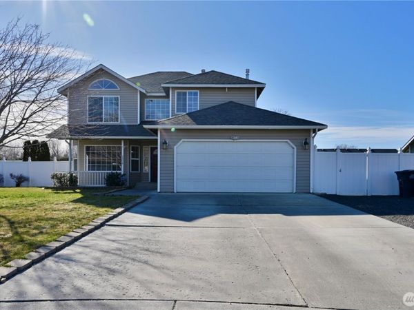 1359 Yost Circle NE, Moses Lake, WA 98837
