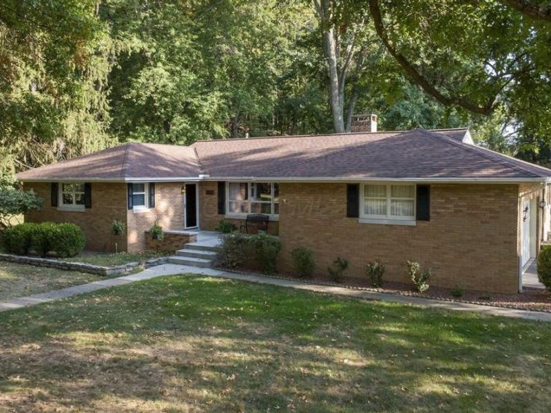 1020 Sycamore Drive, Lancaster, OH 43130 Photo 2