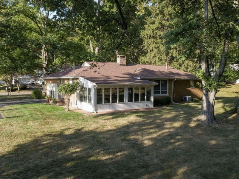 1020 Sycamore Drive, Lancaster, OH 43130 Photo 3