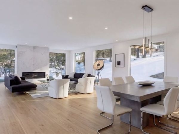 3 Effie Pl, Lexington, MA 02421