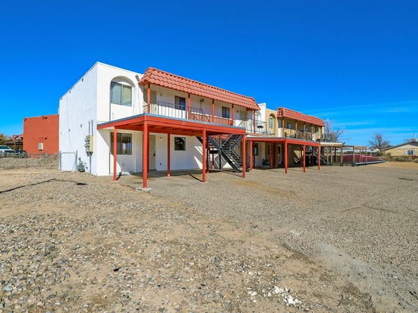 95 Eventide Road SE, Rio Rancho, NM 87124