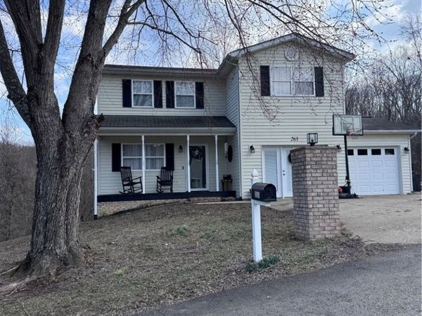 263 Gentle Breeze Drive, Chapmanville, WV 25508