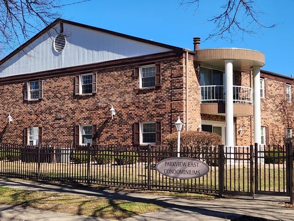 1050 S Nelson Avenue , Unit 4, Kankakee, IL 60901