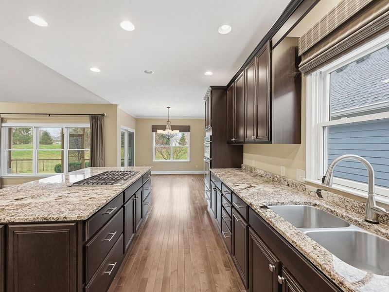 1174 Club View Drive, Centerville, OH 45458 Photo 13