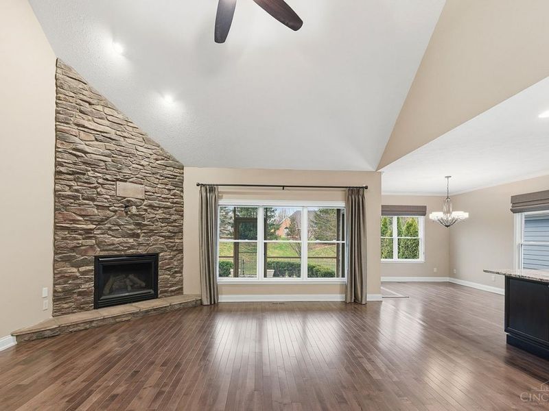 1174 Club View Drive, Centerville, OH 45458 Photo 9