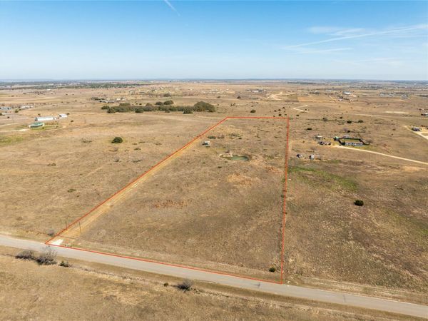 2700 County Road 214 , Bertram, TX 78605
