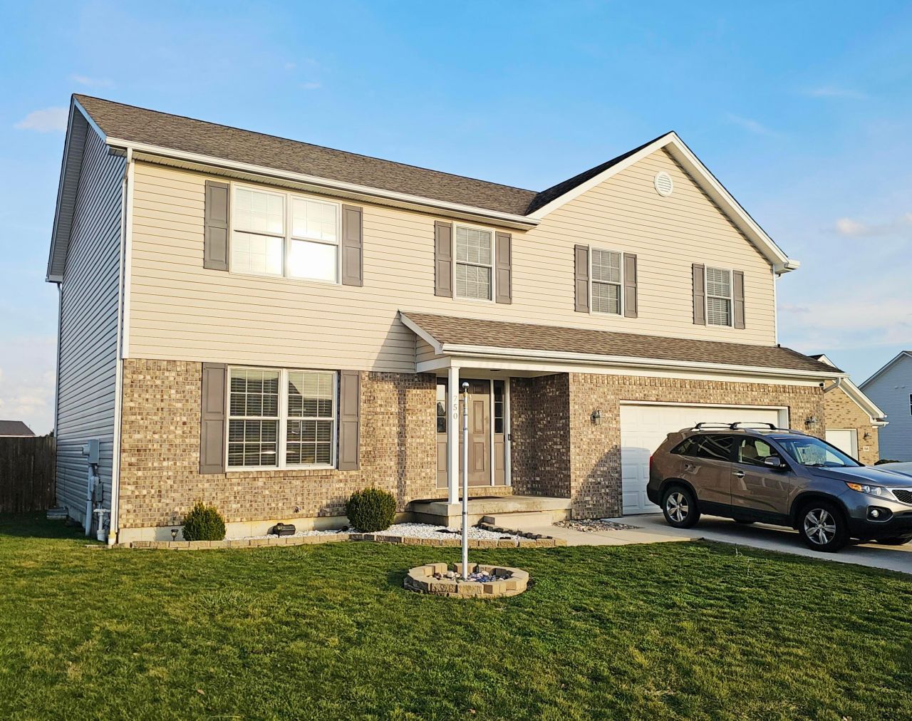 750 Niatross Court, Washington Court House, OH 43160 Main Photo