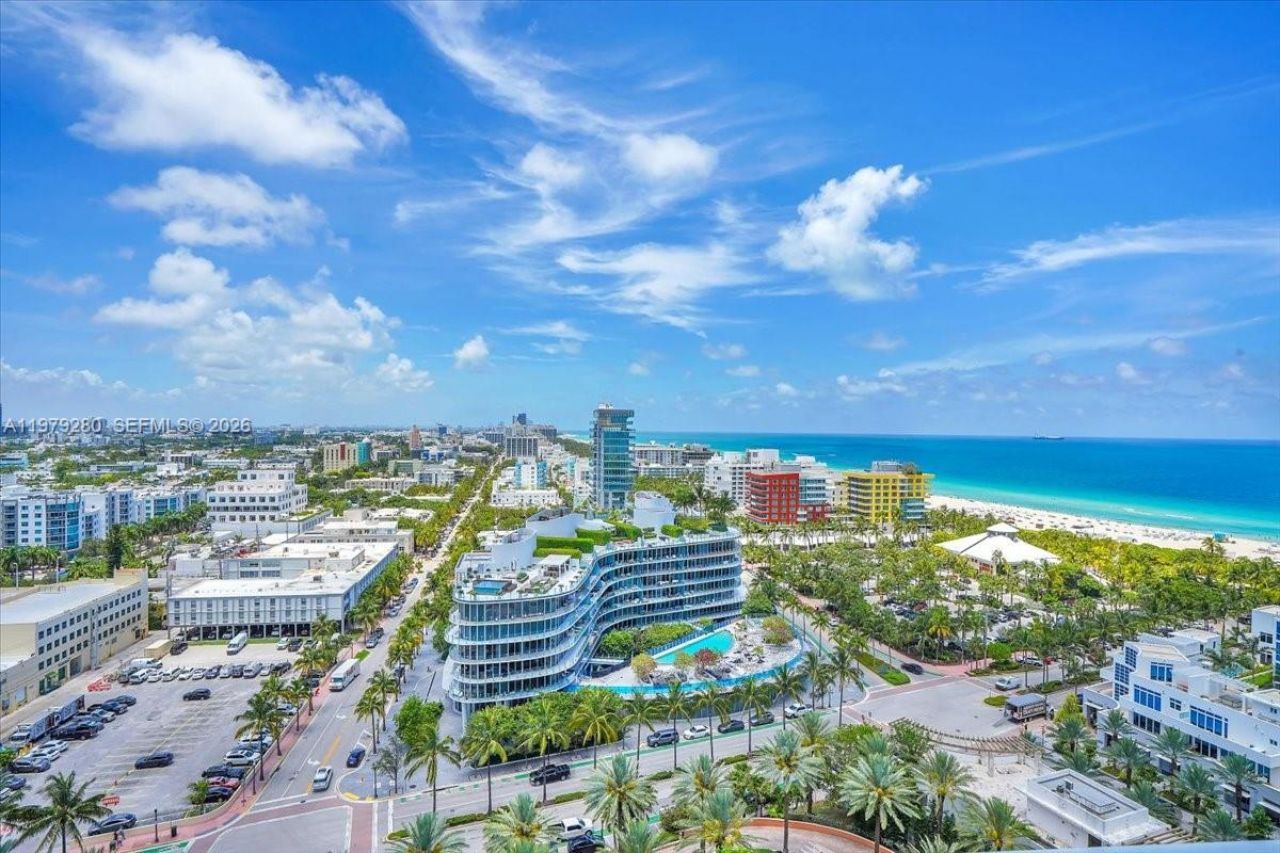 400 S Pointe Dr , Unit 1910, Miami Beach, FL 33139 Photo