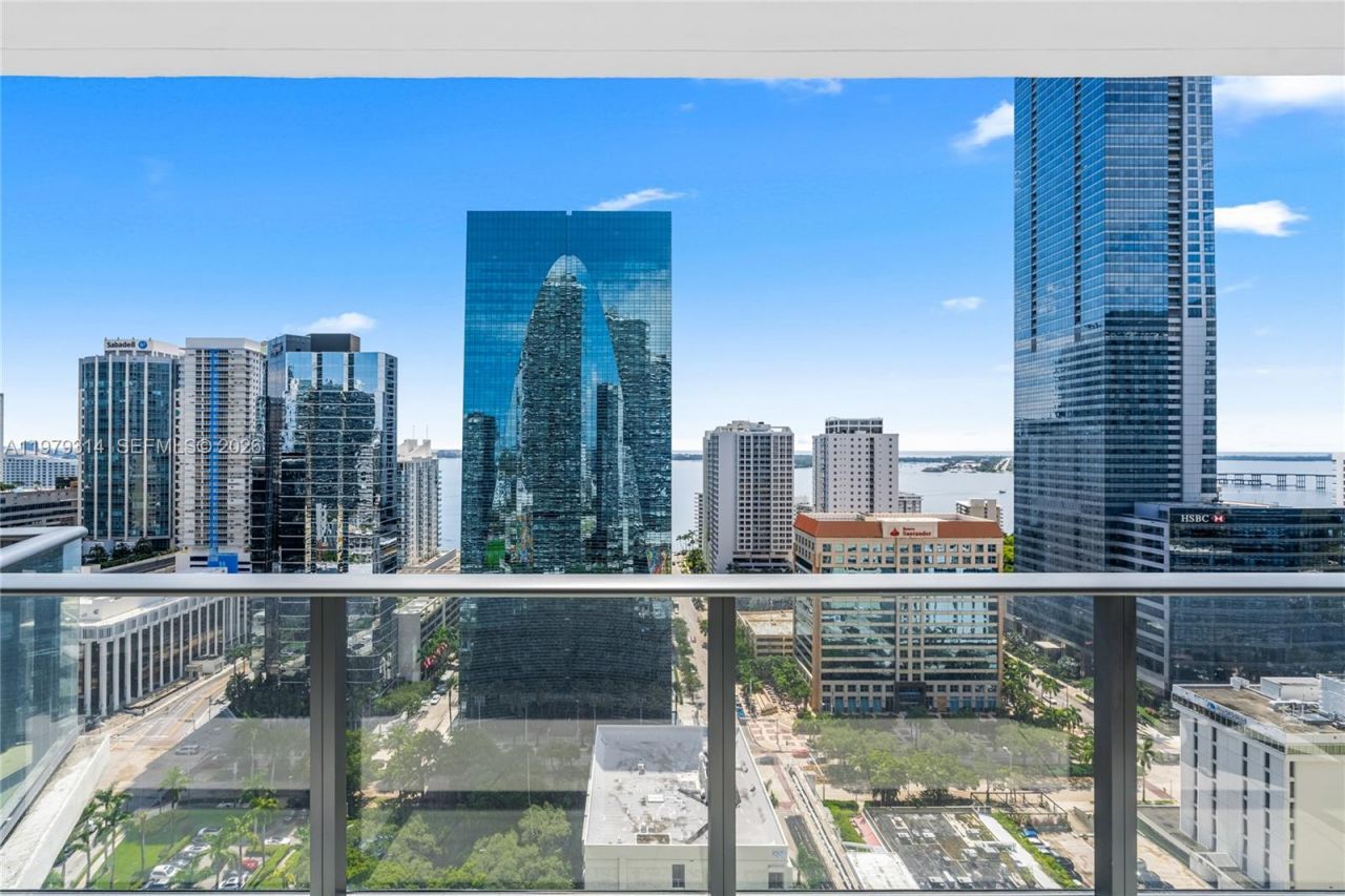 1300 S Miami Ave , Unit 2305, Miami, FL 33130 Photo