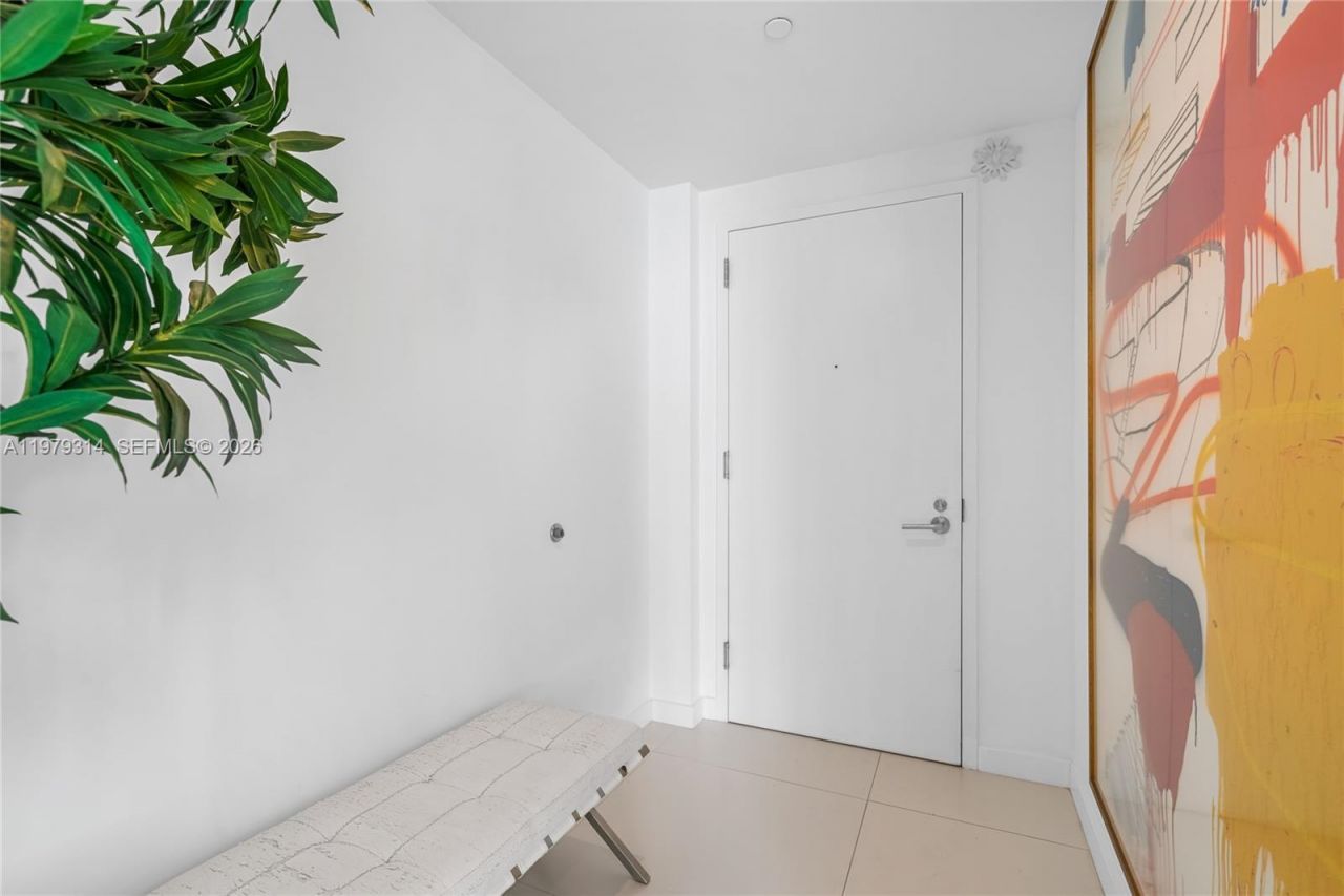 1300 S Miami Ave , Unit 2305, Miami, FL 33130 Photo