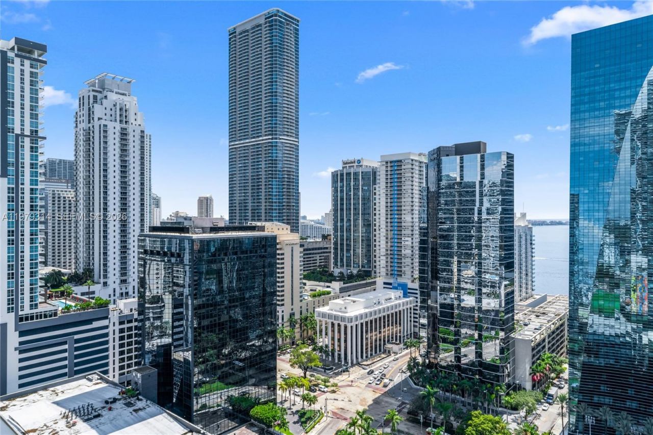 1300 S Miami Ave , Unit 2305, Miami, FL 33130 Photo