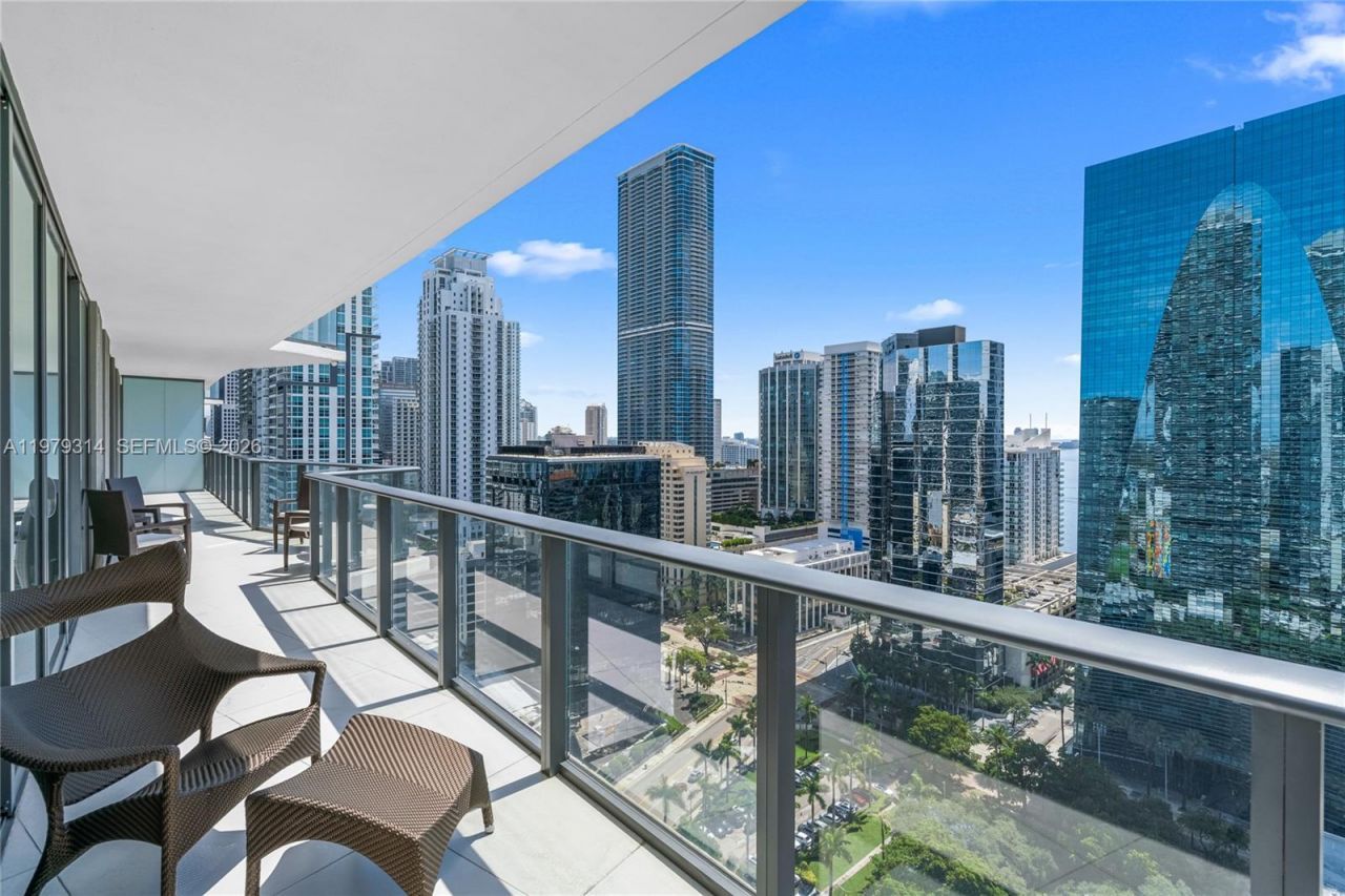 1300 S Miami Ave , Unit 2305, Miami, FL 33130 Photo