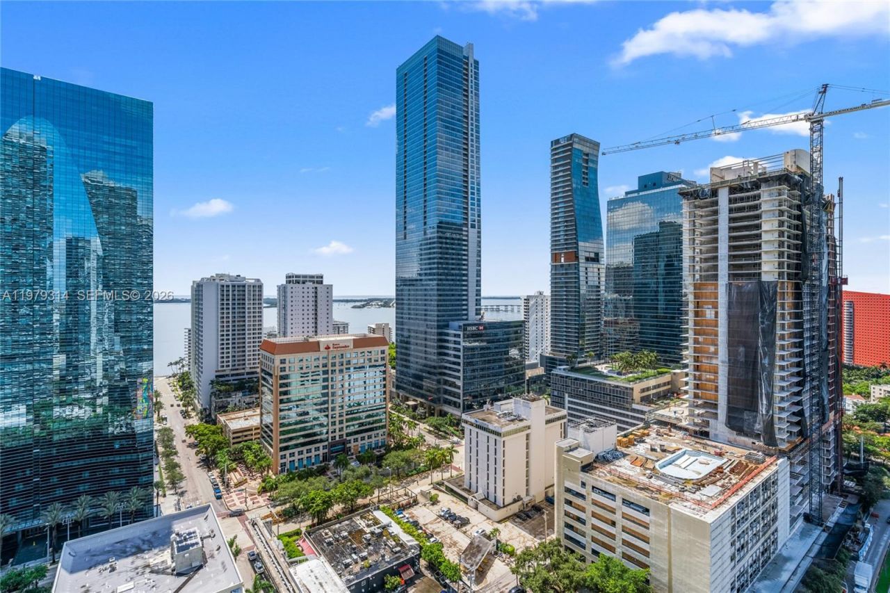 1300 S Miami Ave , Unit 2305, Miami, FL 33130 Photo