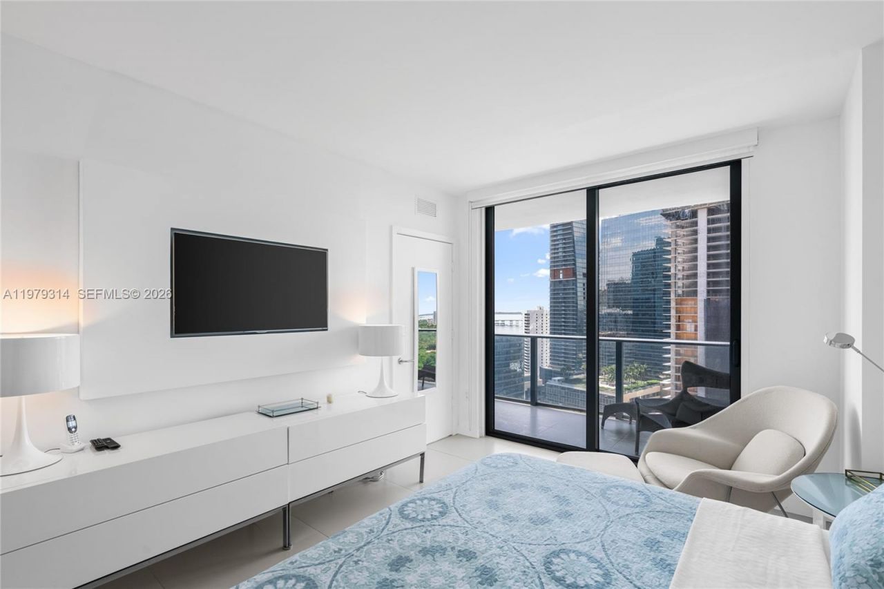 1300 S Miami Ave , Unit 2305, Miami, FL 33130 Photo