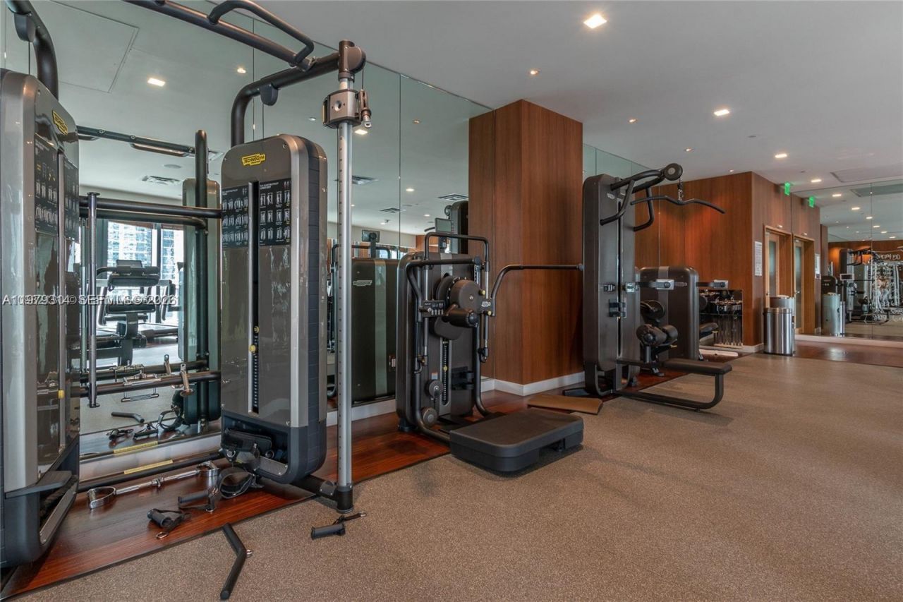 1300 S Miami Ave , Unit 2305, Miami, FL 33130 Photo