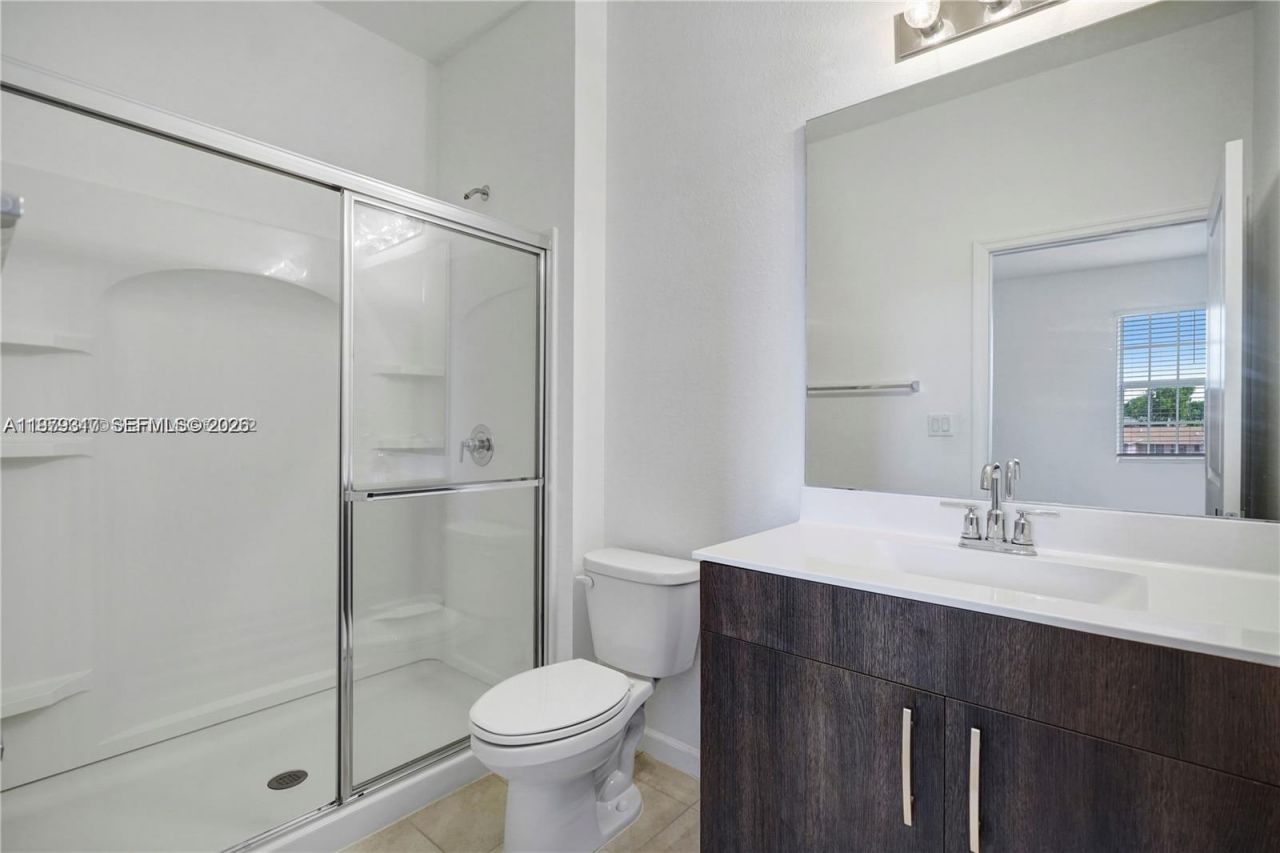 1121 NW 41st Ln , Lauderhill, FL 33313 Photo