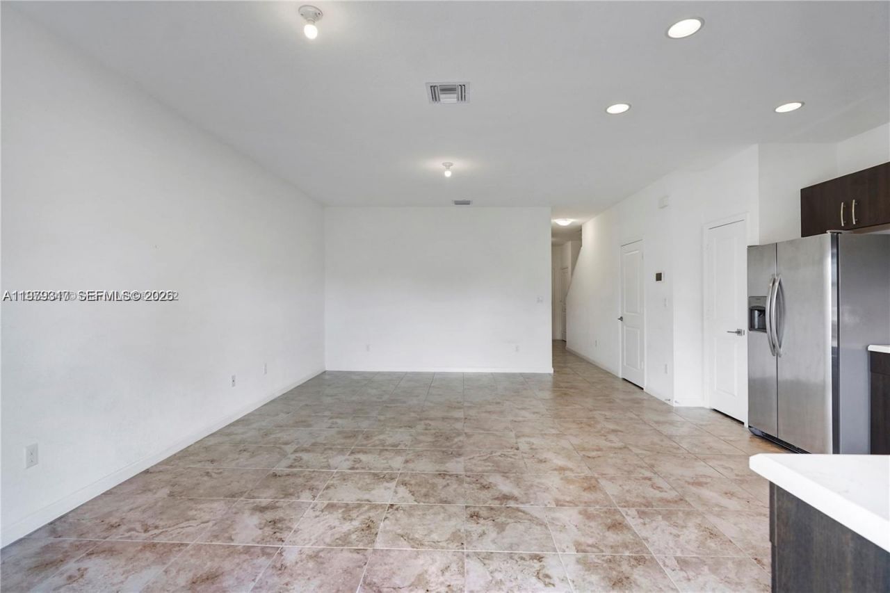 1121 NW 41st Ln , Lauderhill, FL 33313 Photo