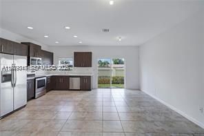 1121 NW 41st Ln , Lauderhill, FL 33313 Photo