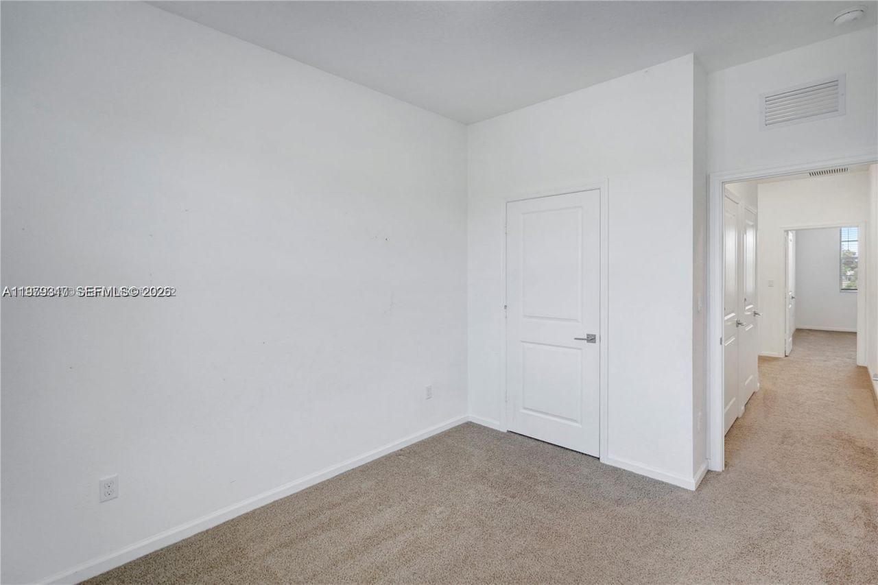 1121 NW 41st Ln , Lauderhill, FL 33313 Photo