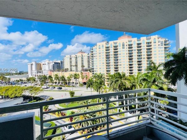 2670 E Sunrise Blvd , Unit 615, Fort Lauderdale, FL 33304